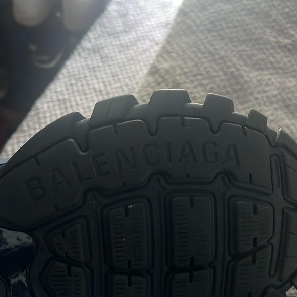 Blue Pearl Balenciaga tracks new - Picture 3 of 5